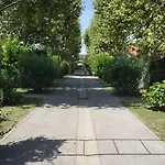 Parc De La - Apprt 3 *